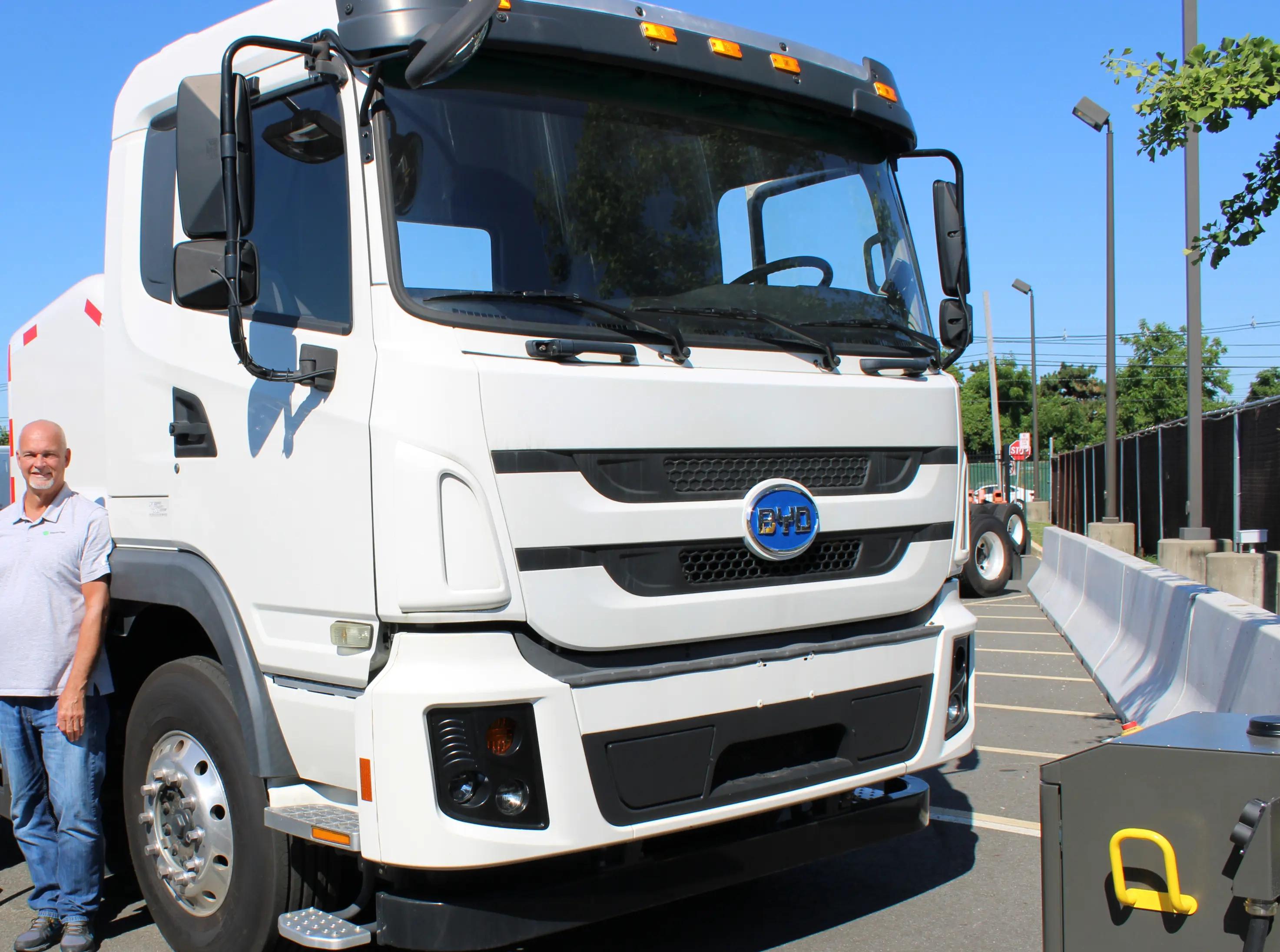 A truck from an intermodal transportation trucking company serving New Jersey